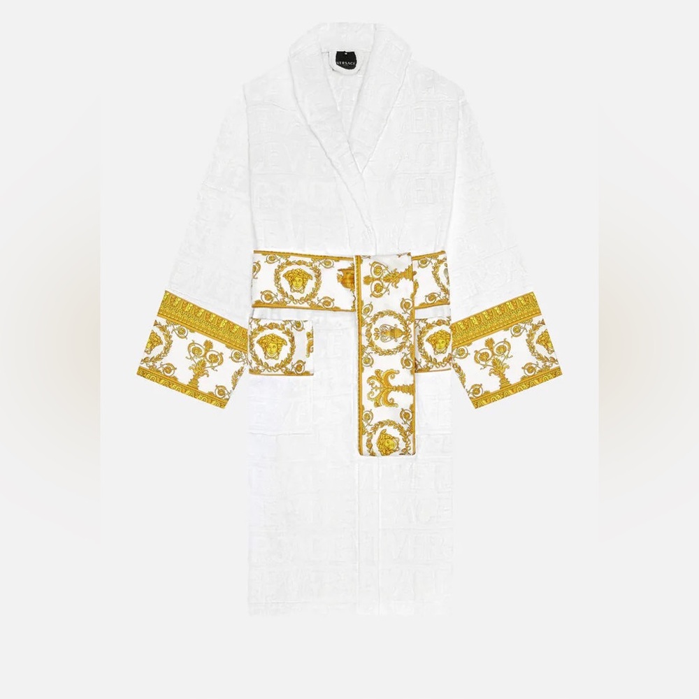 Versace I ♡ BAROQUE BATHROBE